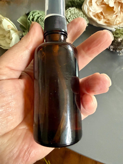 Palo Santo Essential Oil Spray for Ritual Use and Sacred Spaces.