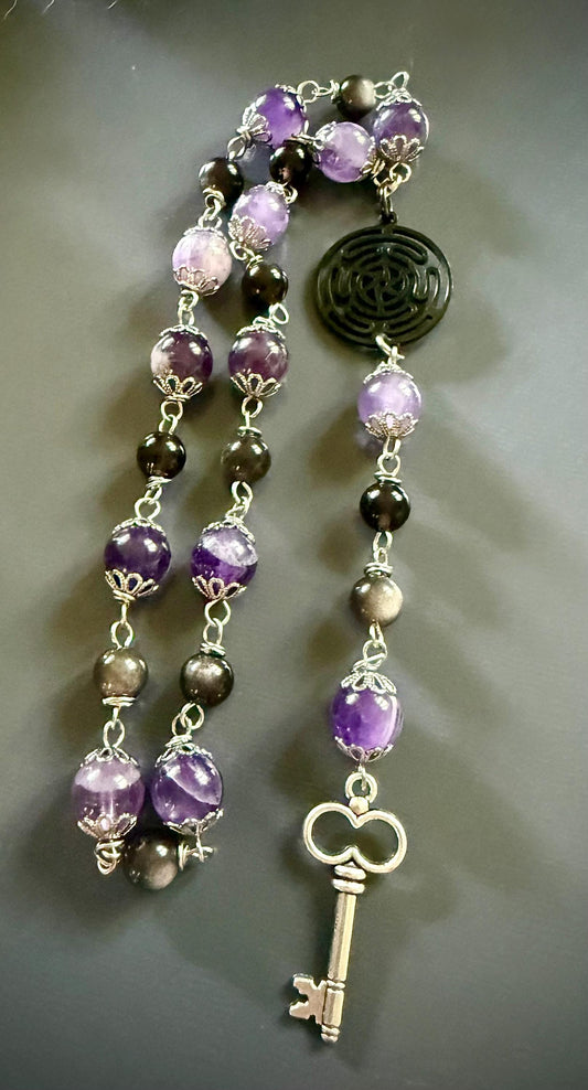 Hekate’s Wheel Strophalos Witch’s Rosary: Amethyst, Obsidian, and Key Charm.